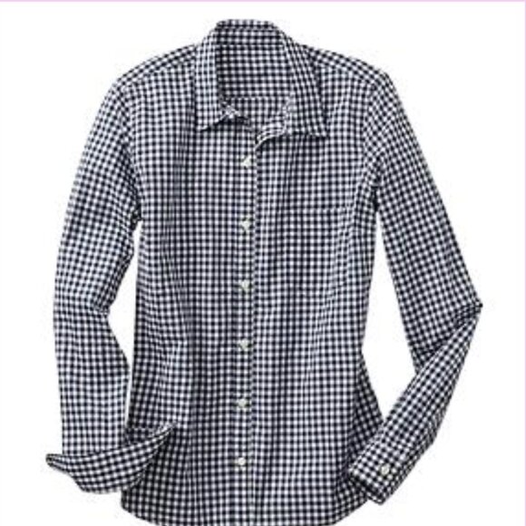 GAP Fitted Boyfriend Shirt - Picture 2 of 3